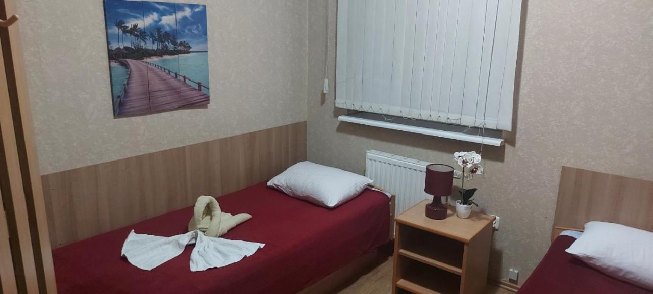 Pauza Motel Tarnowo Podgórne Exterior foto